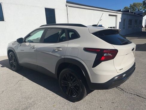 New 2026 Chevrolet Trax ACTIV w/ Driver Confidence Package image 3