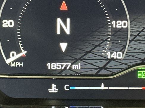 Used 2025 GMC Sierra 1500 Elevation image 25