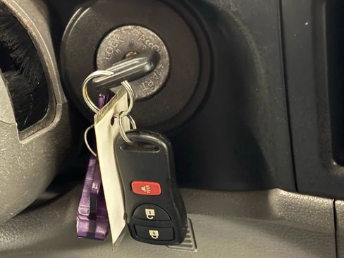 Used 2019 Nissan NV 3500 S image 44