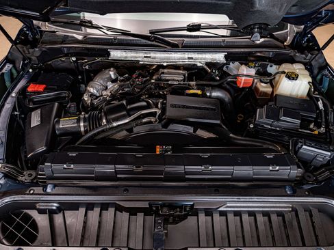 Used 2020 GMC Sierra 3500 Denali w/ Denali Ultimate Package image 32