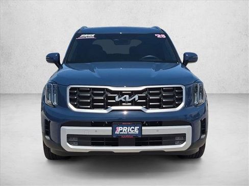 Used 2025 Kia Telluride SX w/ SX Captain's Chair Package AWD/4WD image 2