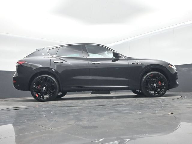 Used 2023 Maserati Levante GT AWD/4WD image 53