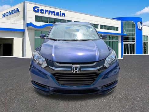 Used 2016 Honda HR-V LX image 9