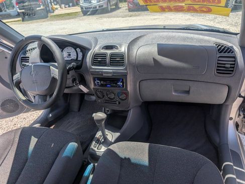 Used 2002 Hyundai Accent GS FWD image 14