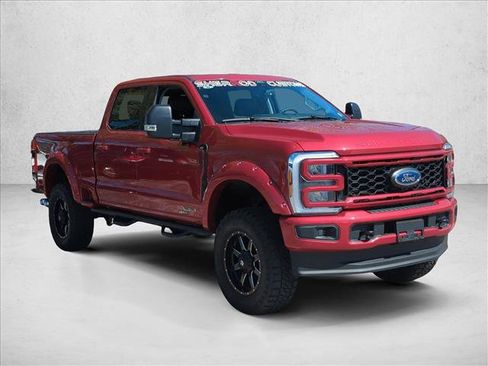 Used 2024 Ford F250 XLT w/ XLT Premium Package image 3