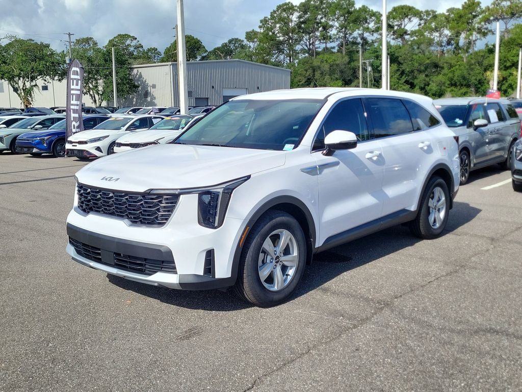 New 2026 Kia Sorento LX FWD image 3