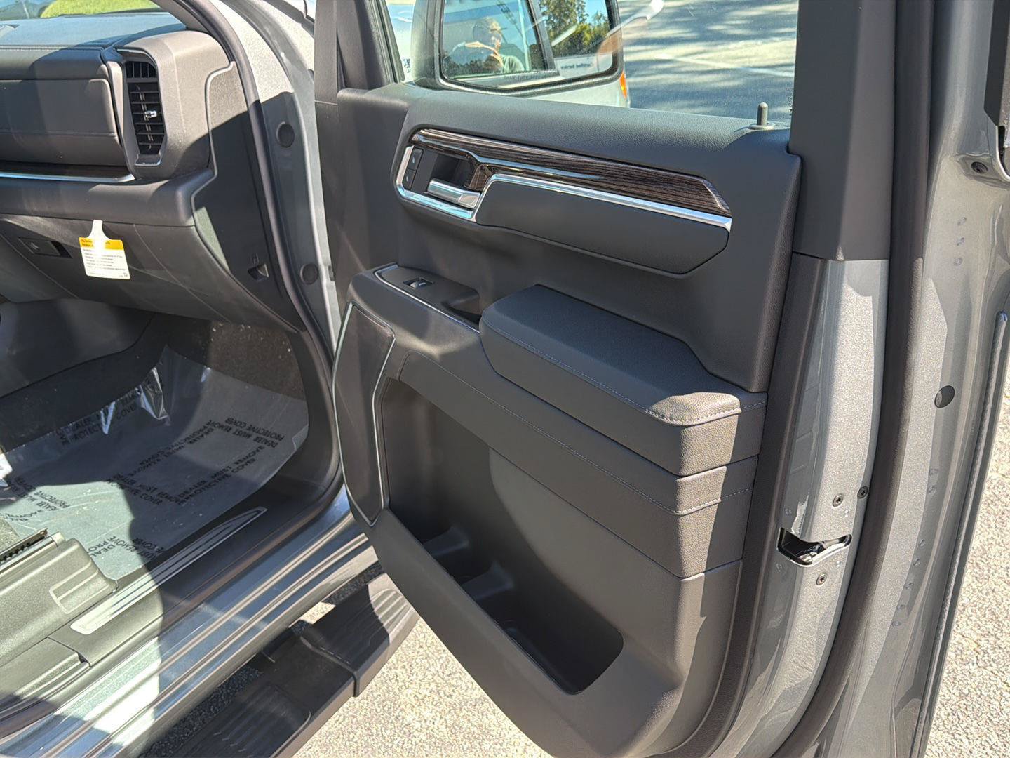 New 2026 Chevrolet Silverado 1500 RST AWD/4WD image 14