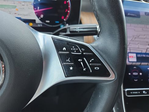 Used 2023 Mercedes-Benz GLC 300 4MATIC image 22