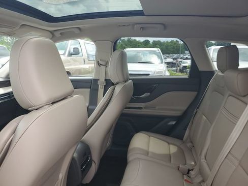 Used 2022 Lincoln Corsair Reserve w/ Elements Package AWD/4WD image 8