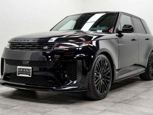 Used 2025 Land Rover Range Rover Sport SV Edition Two AWD/4WD image 8