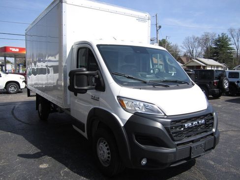 Used 2024 RAM ProMaster 3500 w/ Convenience Group image 6