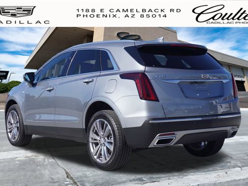 Certified 2025 Cadillac XT5 Premium Luxury image 3