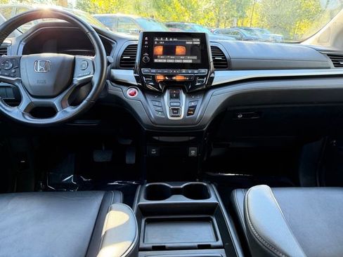 Used 2024 Honda Odyssey EX-L image 13