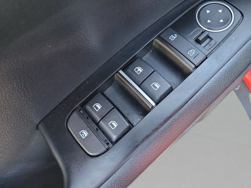 Certified 2023 Kia Soul LX w/ Option Group 015 FWD image 13