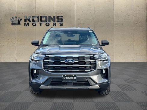 New 2026 Ford Explorer Active w/ Active Comfort Package image 3