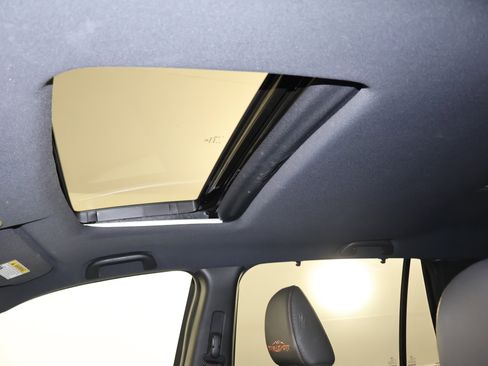 Used 2022 Honda Passport TrailSport image 40