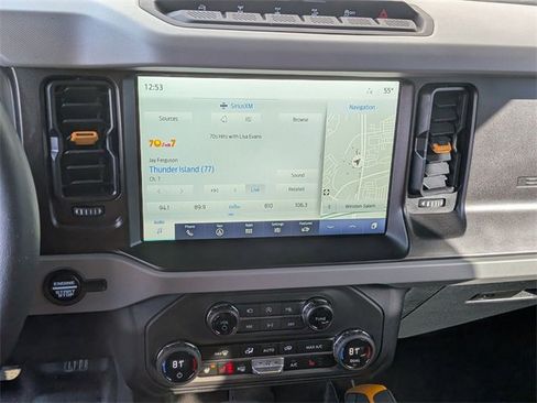 Used 2023 Ford Bronco Badlands image 20