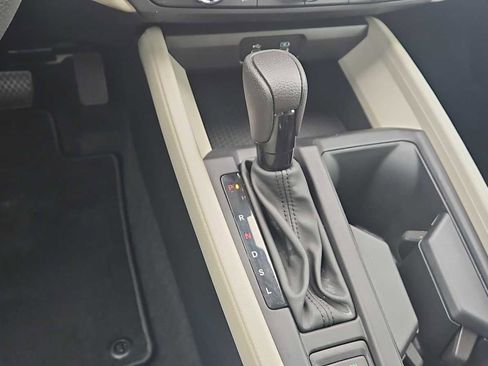 Certified 2025 Honda Accord SE image 21