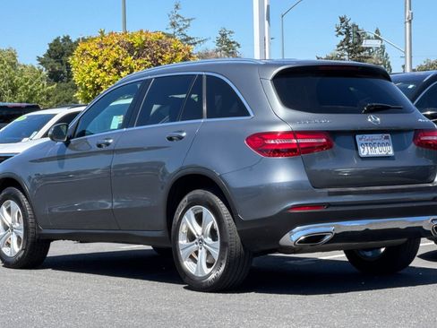 Used 2018 Mercedes-Benz GLC 350e 4MATIC image 7
