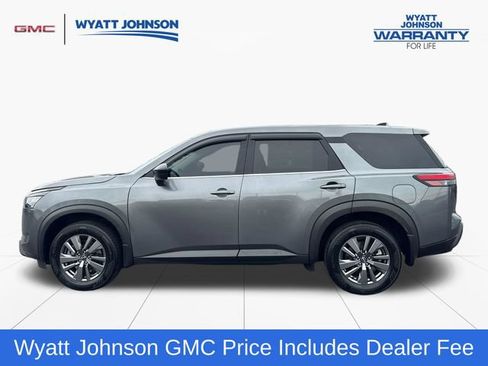 Used 2024 Nissan Pathfinder S AWD/4WD image 2