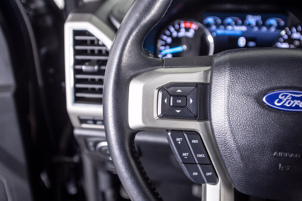 Used 2021 Ford F250 Lariat w/ Lariat Ultimate Package AWD/4WD image 38