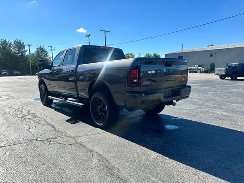 Used 2025 RAM 2500 Big Horn AWD/4WD image 7