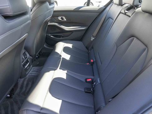 Used 2026 BMW 330i Sedan w/ Convenience Package RWD image 19