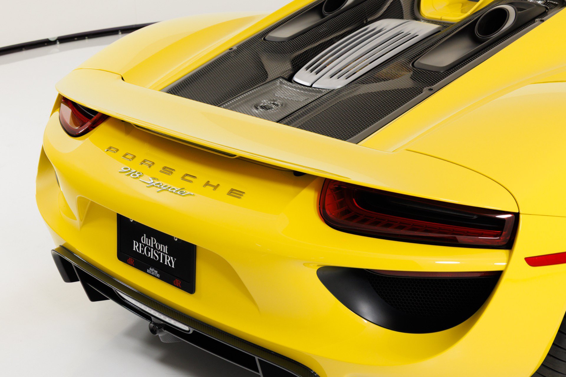 Used 2015 Porsche 918 Spyder AWD/4WD image 78