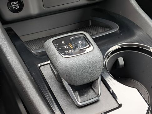 Certified 2026 Nissan Rogue SV AWD/4WD image 20