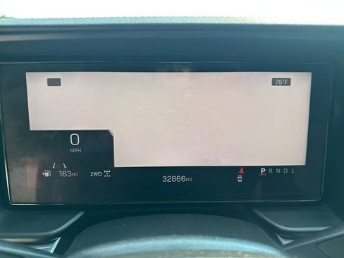 Used 2025 GMC Terrain Elevation AWD/4WD image 26