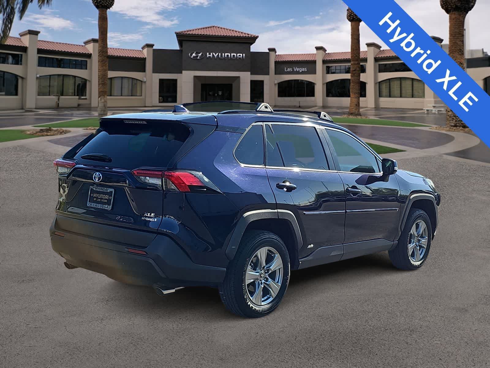 Used 2024 Toyota RAV4 XLE w/ Convenience Package AWD/4WD image 8