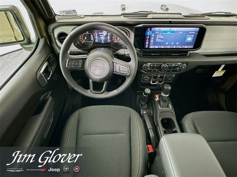 New 2025 Jeep Gladiator Sport image 22
