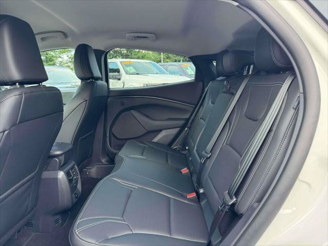 Used 2025 Ford Mustang Mach-E Premium AWD/4WD image 14