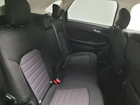 Used 2017 Ford Edge SE AWD/4WD image 19