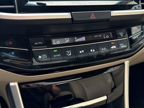 Used 2016 Honda Accord EX-L image 18