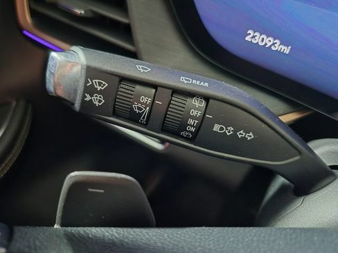 Used 2024 Buick Envision Sport Touring AWD/4WD image 21