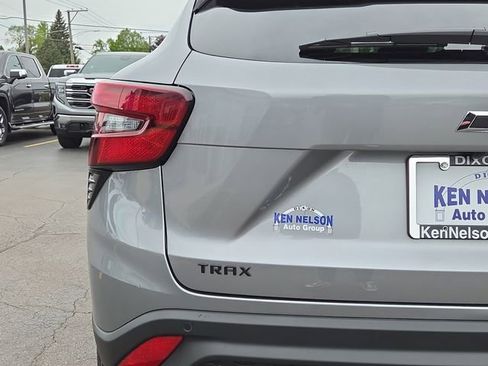 New 2026 Chevrolet Trax RS w/ Driver Confidence Package FWD image 9