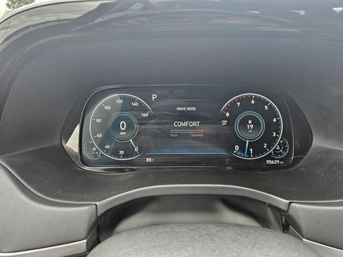 Used 2022 Hyundai Palisade Limited FWD image 15