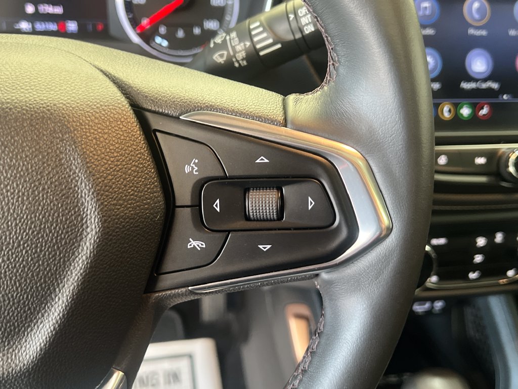 Used 2023 Chevrolet TrailBlazer ACTIV w/ Sun and Liftgate Package AWD/4WD image 27