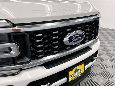Used 2023 Ford F450 Limited w/ FX4 Off-Road Package AWD/4WD image 33