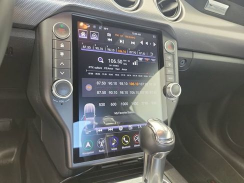 Used 2019 Ford Mustang GT RWD image 23