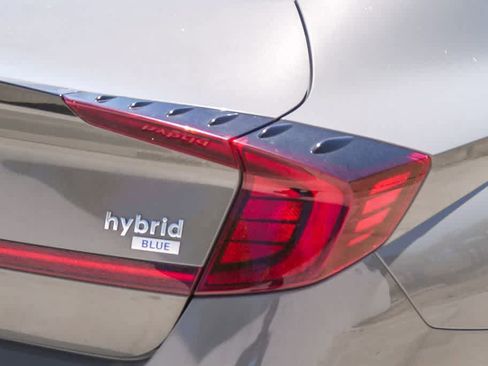 Used 2021 Hyundai Sonata Blue FWD image 10