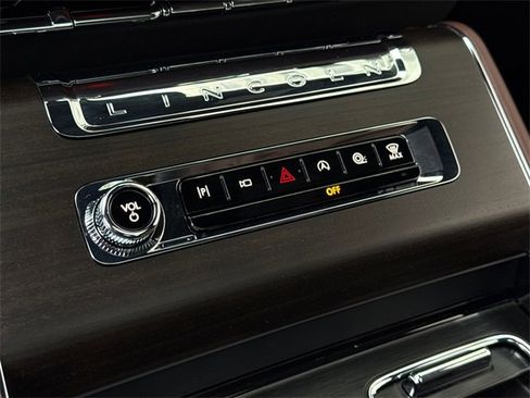 New 2026 Lincoln Aviator Reserve image 28