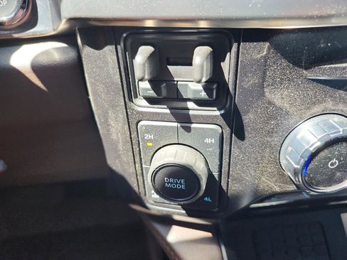 Used 2025 Ford F250 King Ranch w/ Chrome Package AWD/4WD image 22