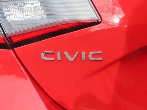 Certified 2024 Honda Civic EX-L image 7