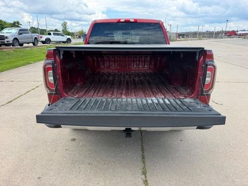 Used 2018 GMC Sierra 1500 SLT w/ SLT Premium Package AWD/4WD image 5