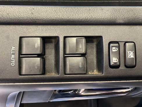 Used 2017 Toyota 4Runner Limited AWD/4WD image 16