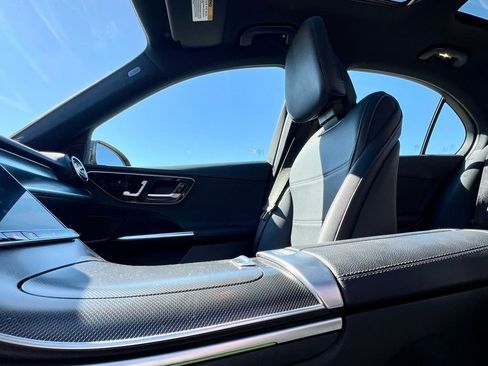 Used 2023 Mercedes-Benz C 300 4MATIC Sedan image 12