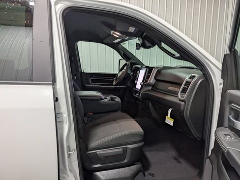Used 2026 RAM 2500 Big Horn AWD/4WD image 27