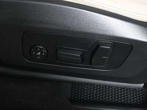 Certified 2025 BMW X1 xDrive28i w/ Convenience Package image 27